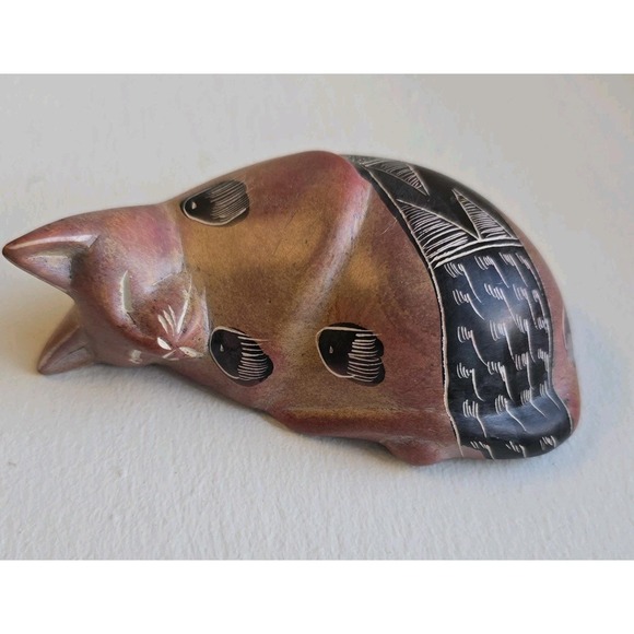 Other - Handcrafted Kenyan Sleeping Cat Figurine Martin Gaiti Signed African‎ Art Wood